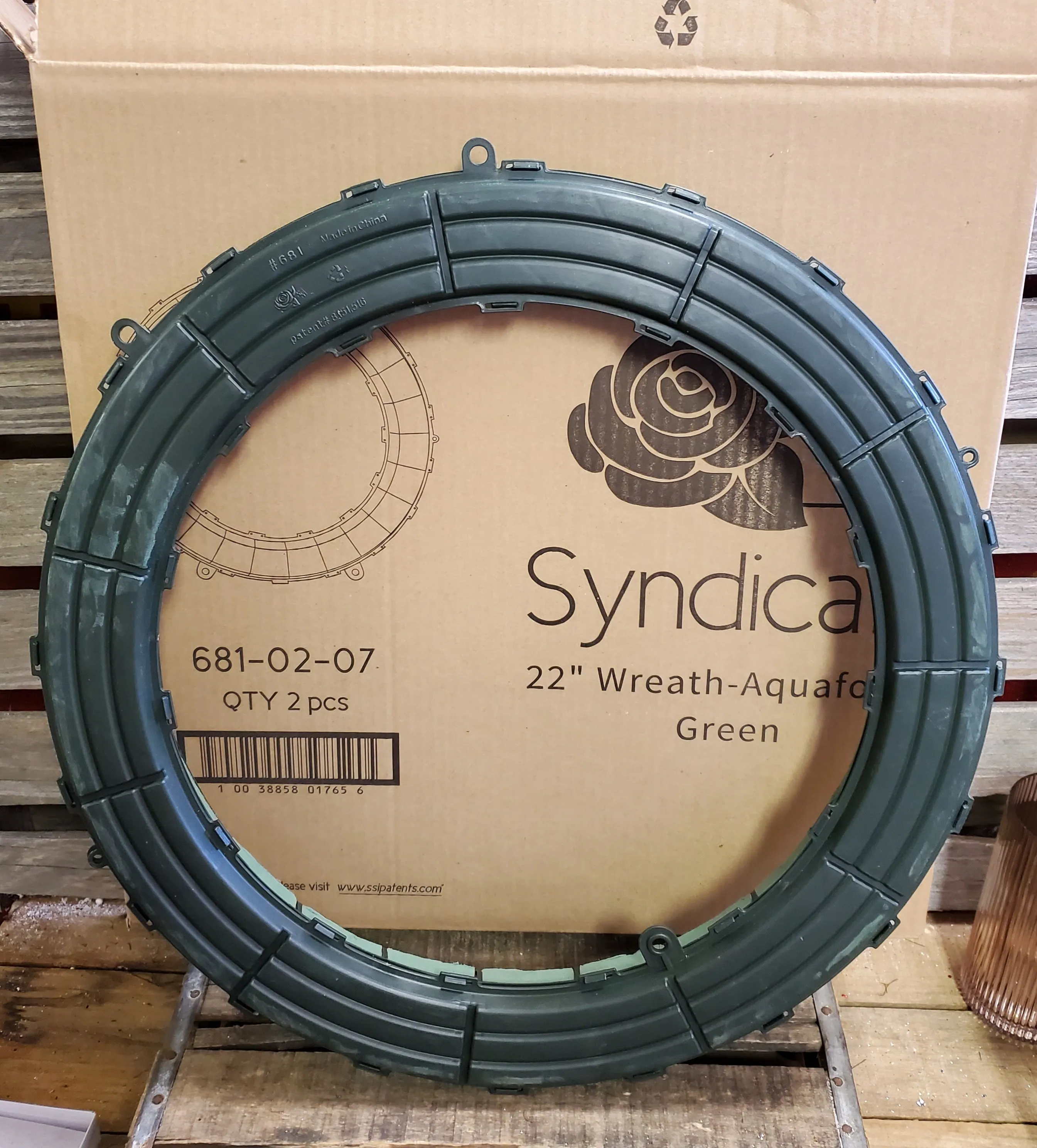 22" Oasis Fresh Foam Wreath