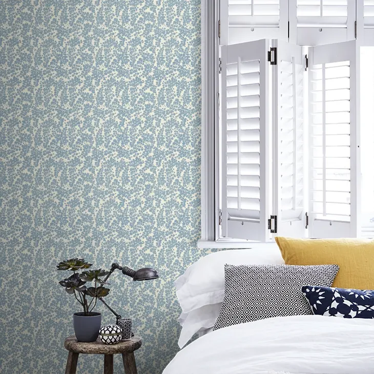 Laura Ashley 122743 Cariad Spray - Newport Blue