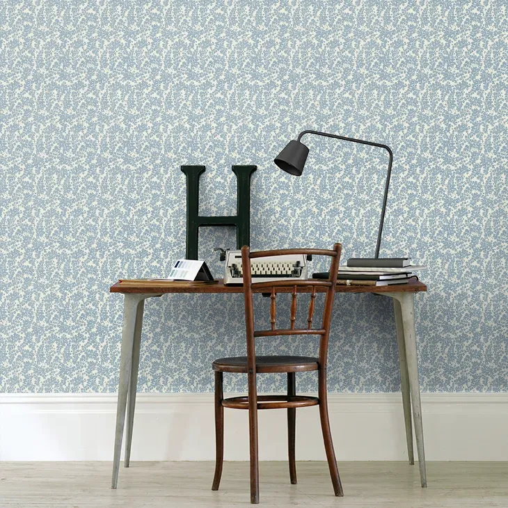 Laura Ashley 122743 Cariad Spray - Newport Blue