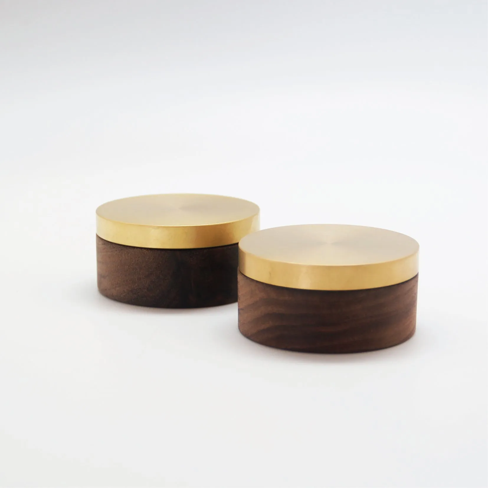 Paper Weight - ELVIRA Brass Magnetic Seat