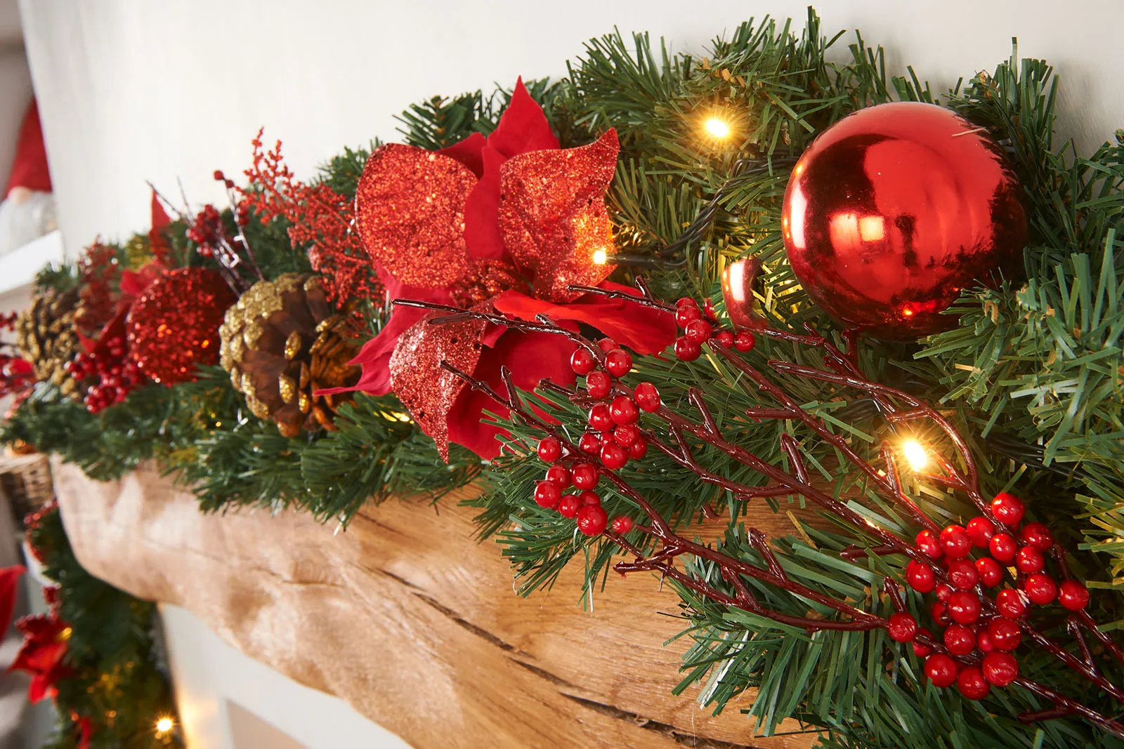 Pre-Lit Extra Thick Decorated Garland, Red/Gold, 9 ft