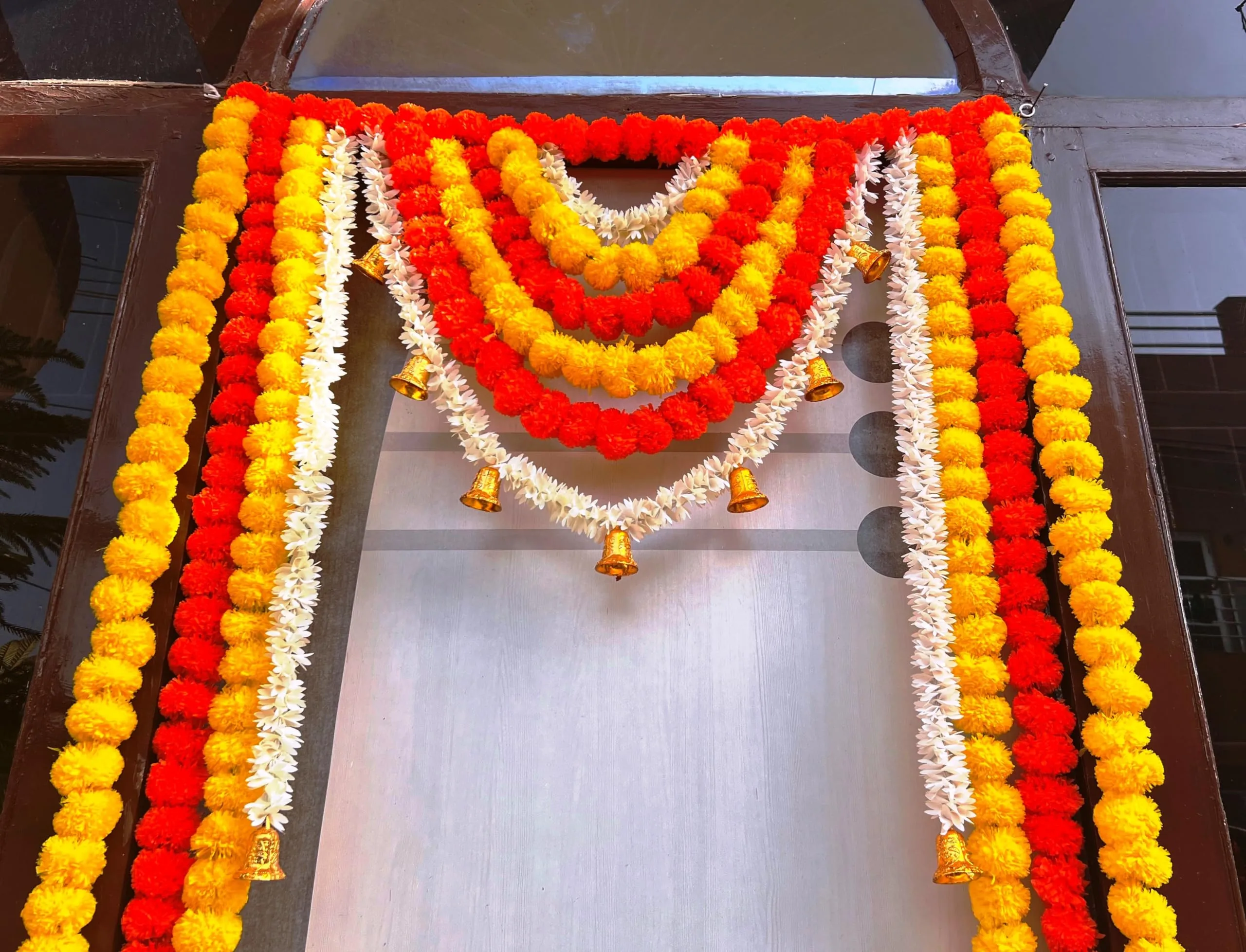 Rajasthan Kraft Artificial Fluffy Flower Marigold & Gajra with Bell Door Hanging Bandanwar Colour Yellow & Orange,Size 40X52 Inch Pack of 1 (B0036)